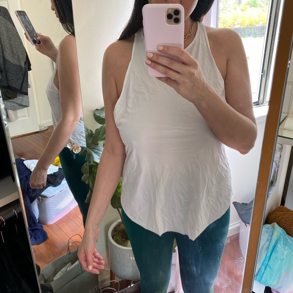 White lululemon workout tank top